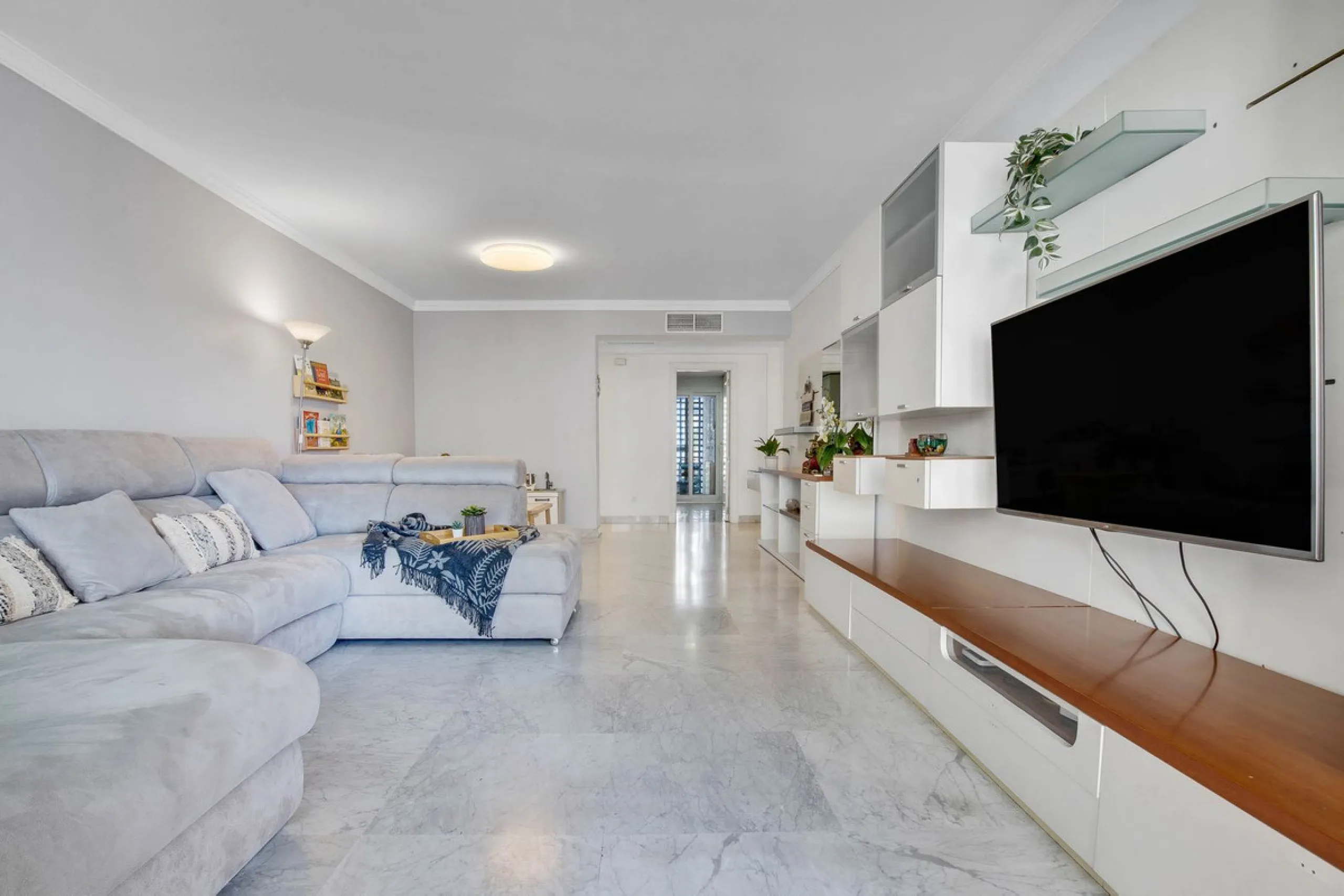Magnificent Apartment for Sale in a Prime Location