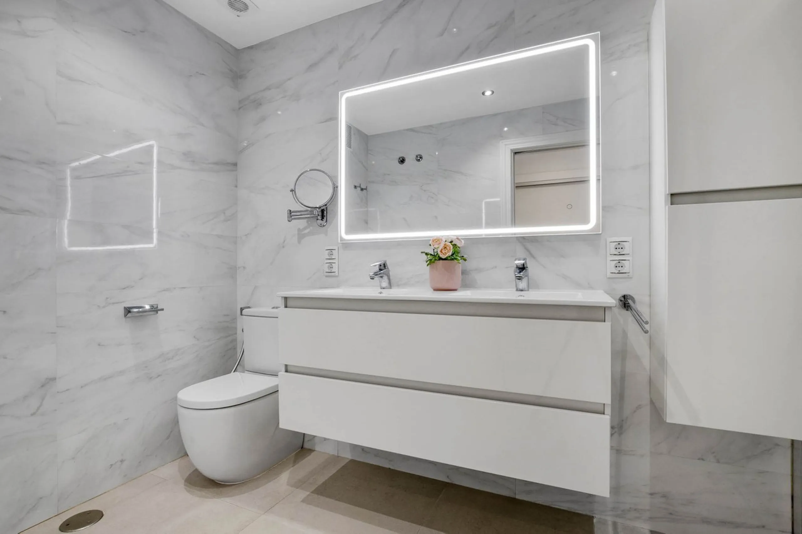 Magnificent Apartment for Sale in a Prime Location