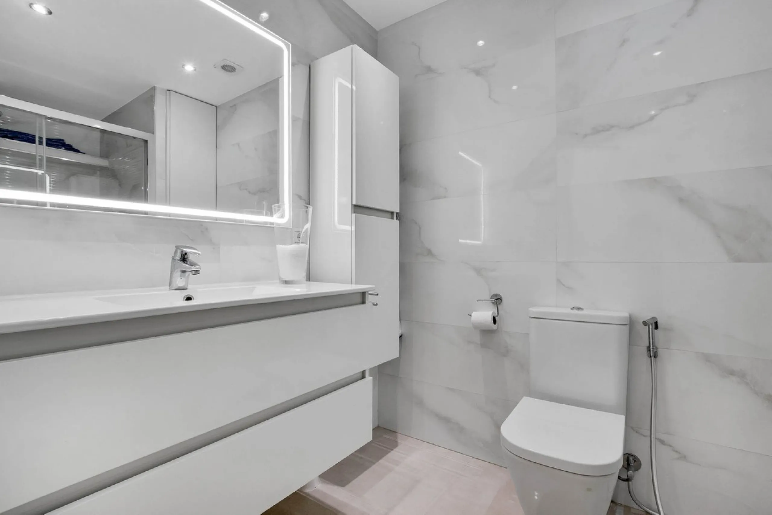 Magnificent Apartment for Sale in a Prime Location