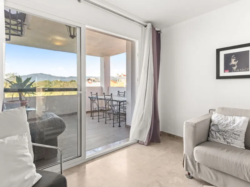 Panoramic Views and Mediterranean Lifestyle
