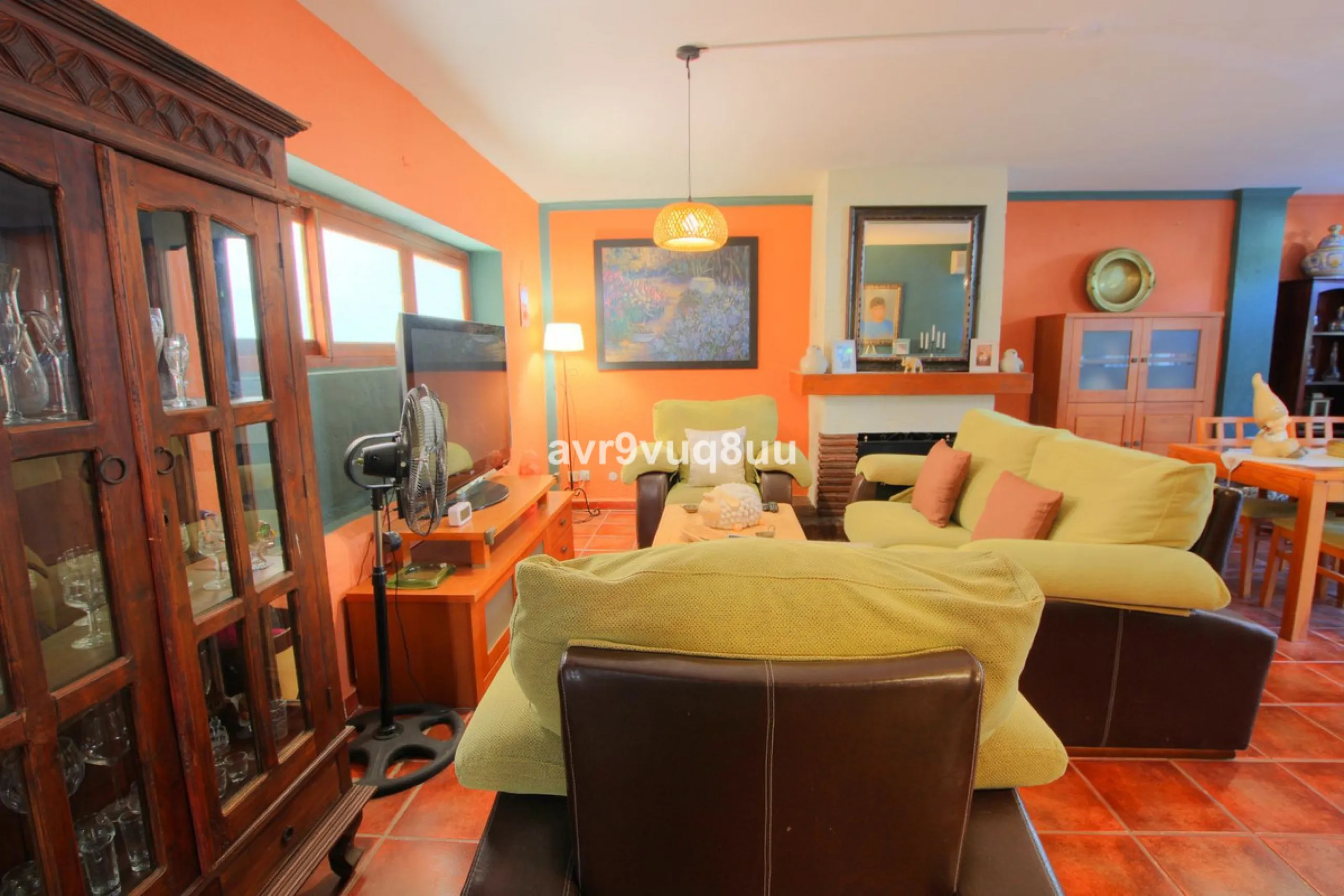 Large family home located in within walking of all the amenities in the area of El Coto.  The ground floor has a large lounge diner, separate fully fitted kitchen, guest toilet, a generous private terrace and upstairs you will find 4 huge bedrooms and a f