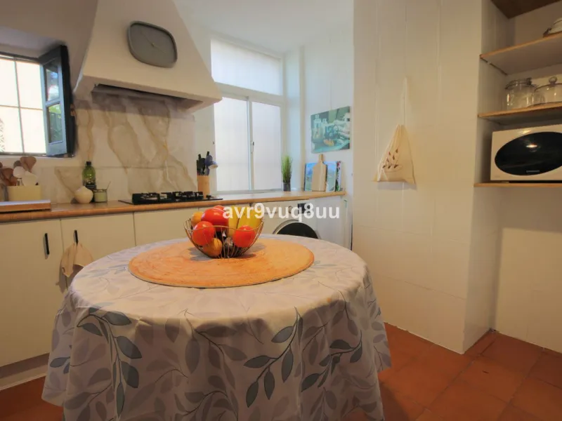 Large family home located in within walking of all the amenities in the area of El Coto.  The ground floor has a large lounge diner, separate fully fitted kitchen, guest toilet, a generous private terrace and upstairs you will find 4 huge bedrooms and a f