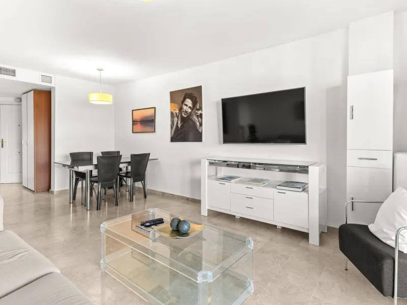 Panoramic Views and Mediterranean Lifestyle