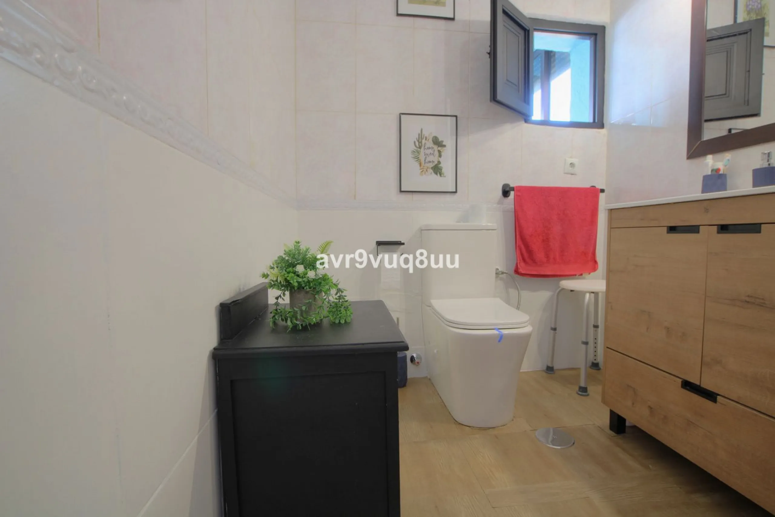 Large family home located in within walking of all the amenities in the area of El Coto.  The ground floor has a large lounge diner, separate fully fitted kitchen, guest toilet, a generous private terrace and upstairs you will find 4 huge bedrooms and a f
