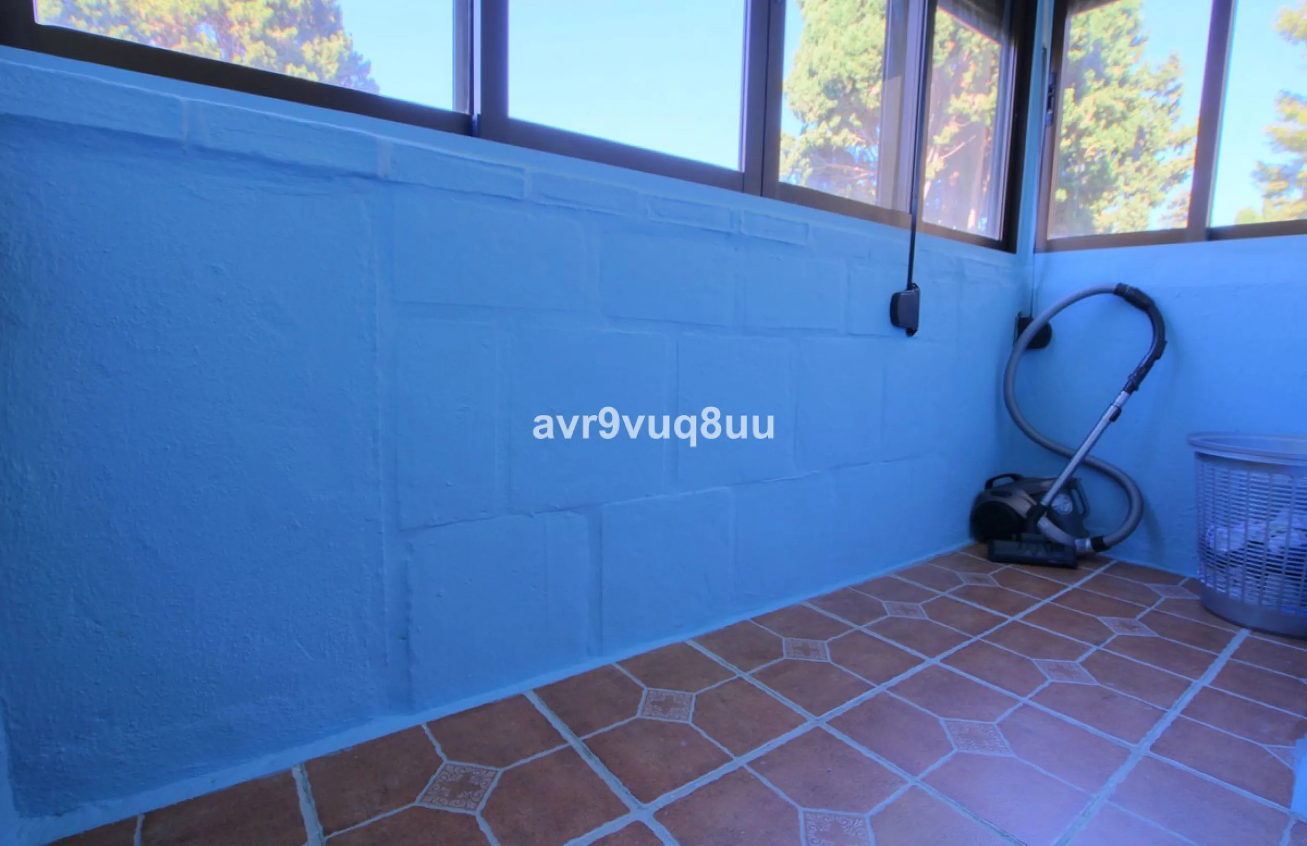 Large family home located in within walking of all the amenities in the area of El Coto.  The ground floor has a large lounge diner, separate fully fitted kitchen, guest toilet, a generous private terrace and upstairs you will find 4 huge bedrooms and a f