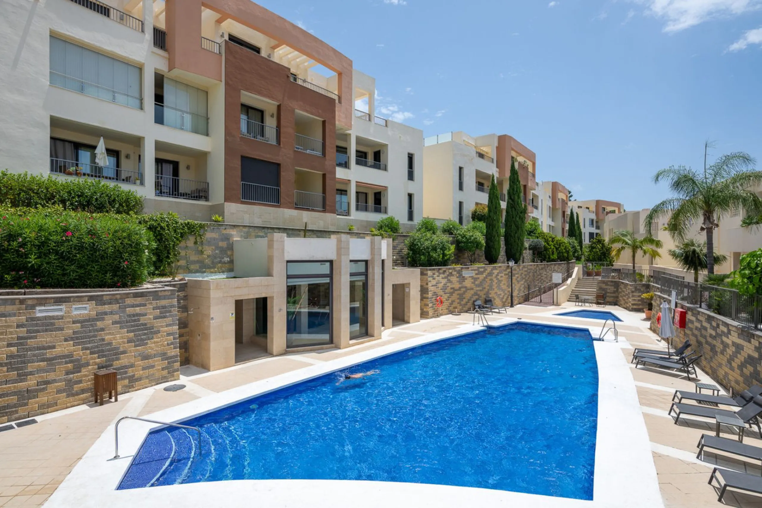Penthouse with Panoramic Sea Views and 3 bedrooms in Altos de los Monteros