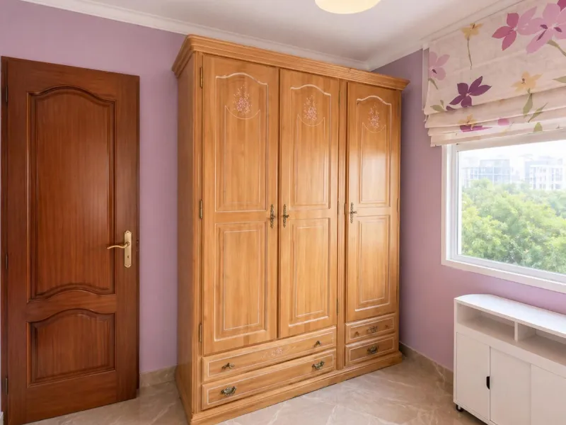 Apartment - Top Floor Apartment в продаже в Málaga, Málaga. В доме 3 спален и 1 ванных комнат. Площадь дома 73 м²