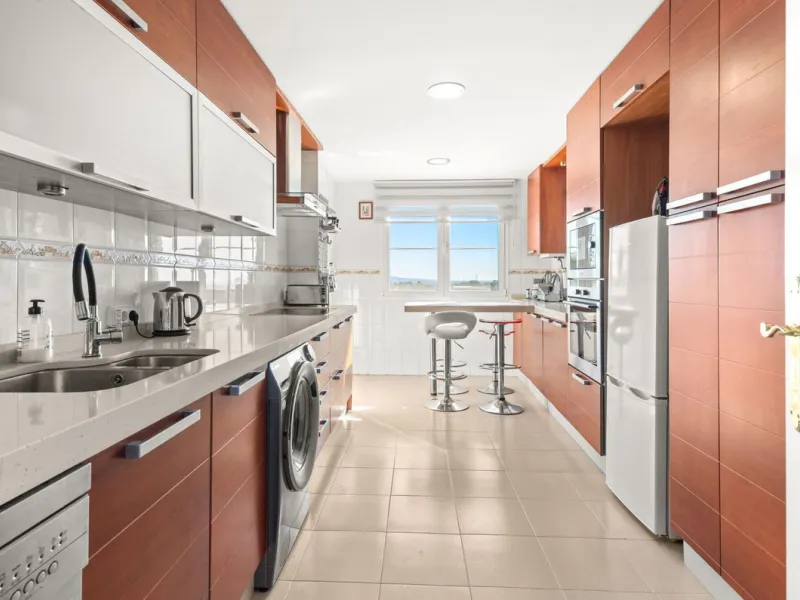 Panoramic Views and Mediterranean Lifestyle