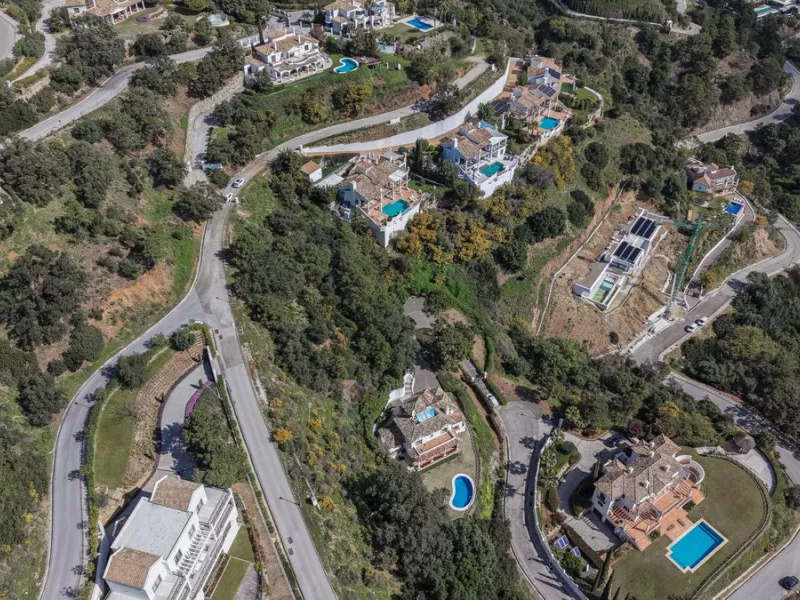 Plot - Residential Plot в продаже в Benahavís, Málaga. Площадь участка 2300 м²