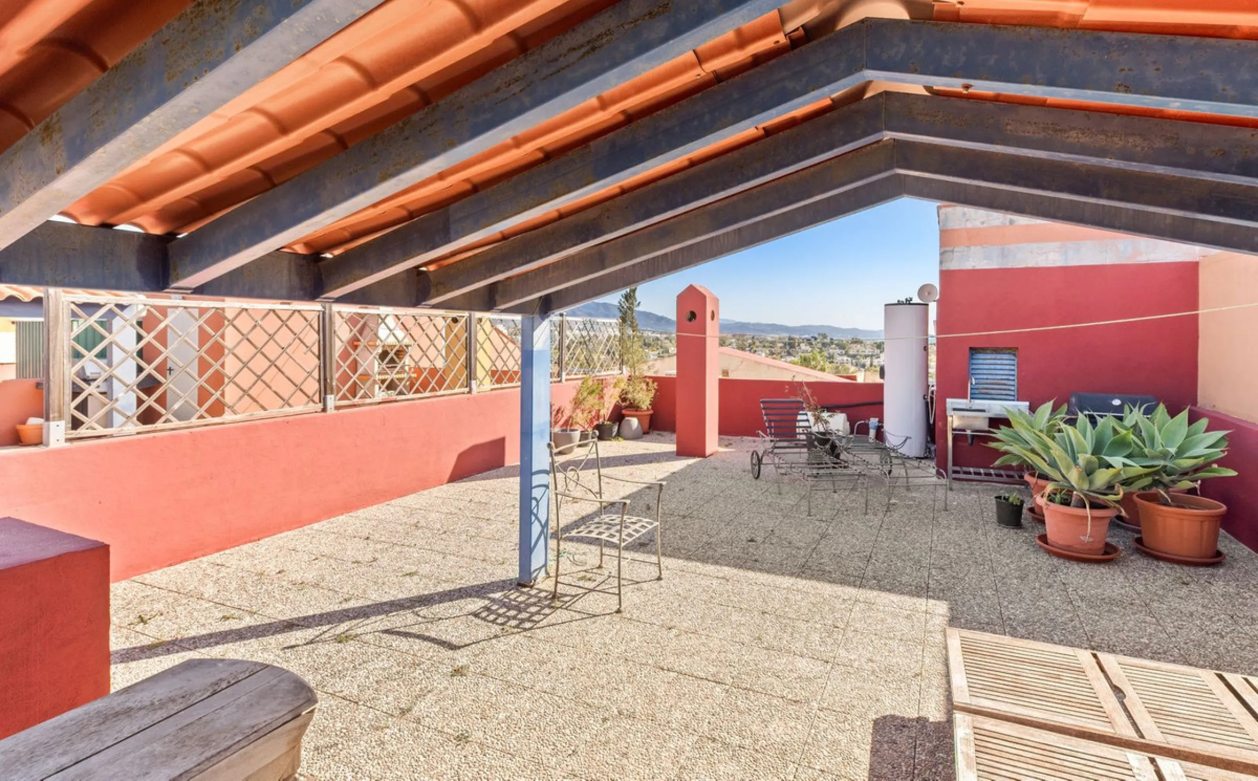 Panoramic Views and Mediterranean Lifestyle