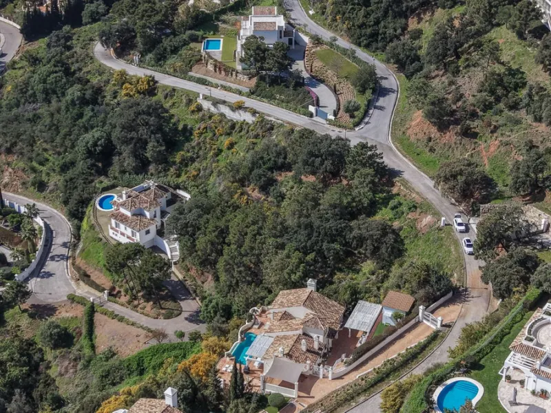 Plot - Residential Plot в продаже в Benahavís, Málaga. Площадь участка 2300 м²