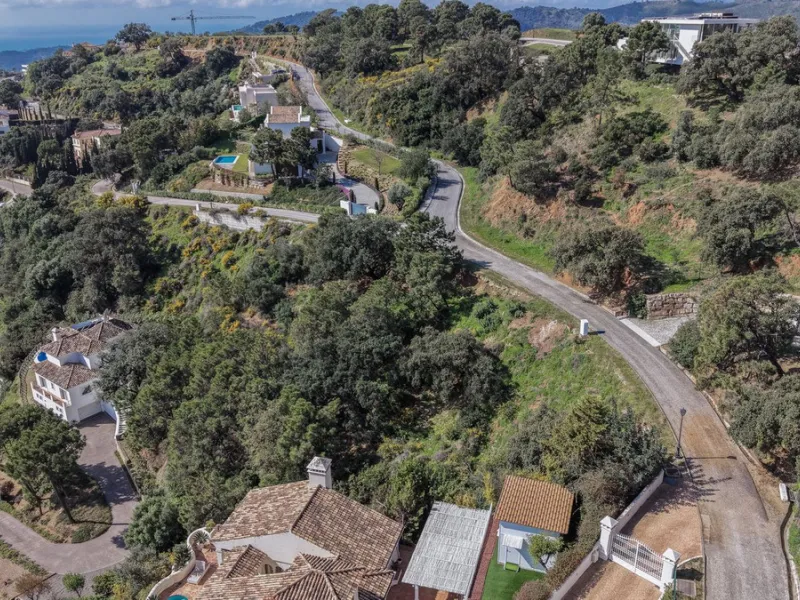 Plot - Residential Plot в продаже в Benahavís, Málaga. Площадь участка 2300 м²