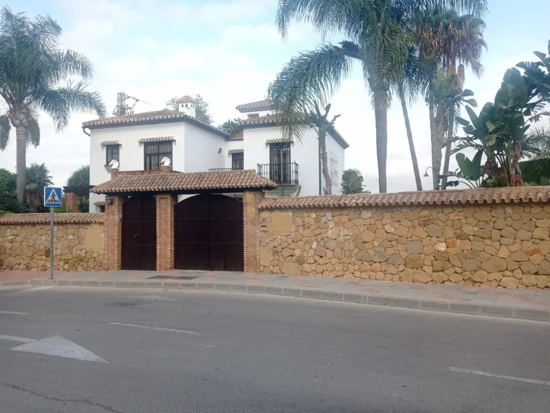 INVESTEMENT RENOVATION PROJECT