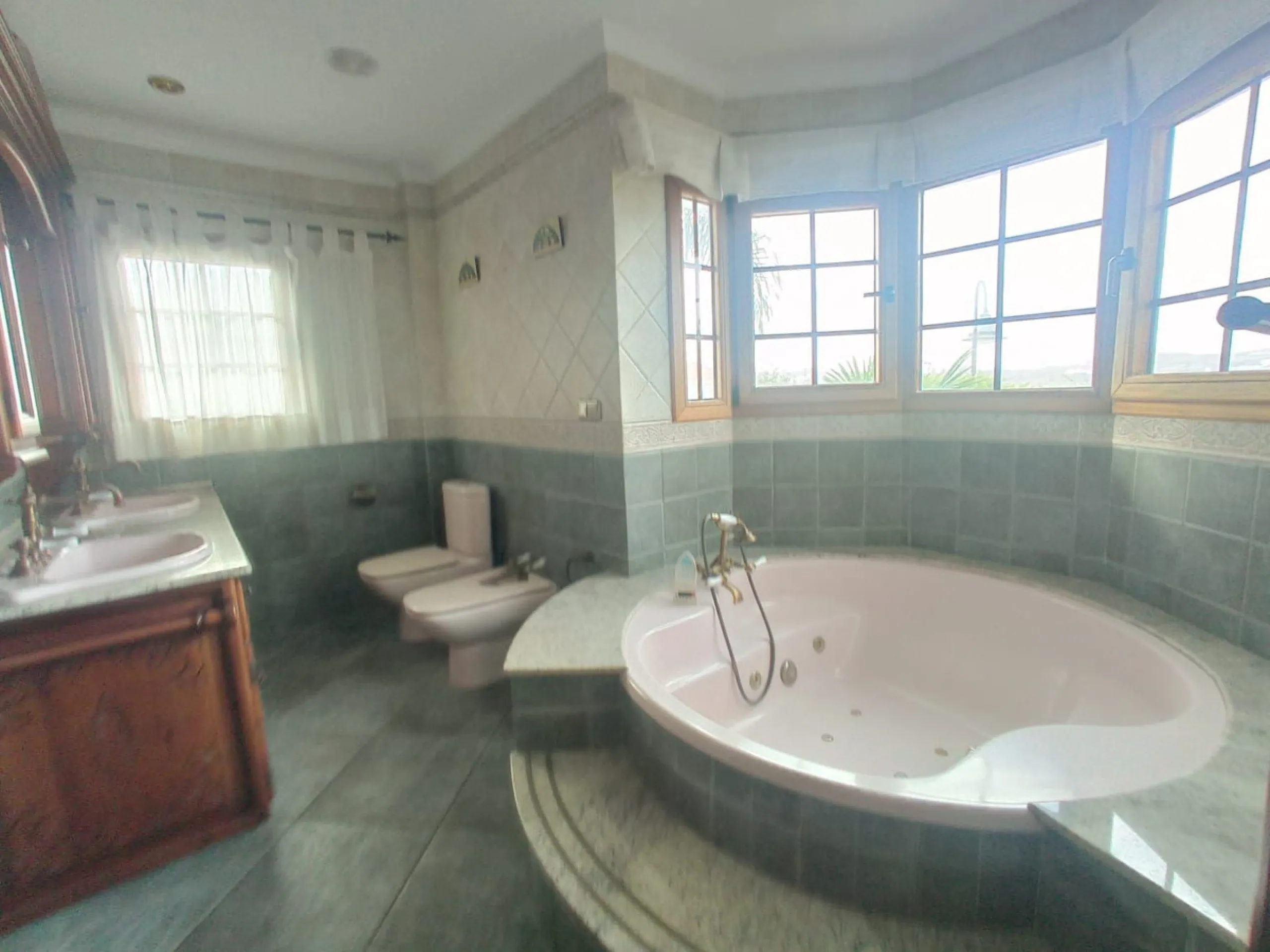 INVESTEMENT RENOVATION PROJECT