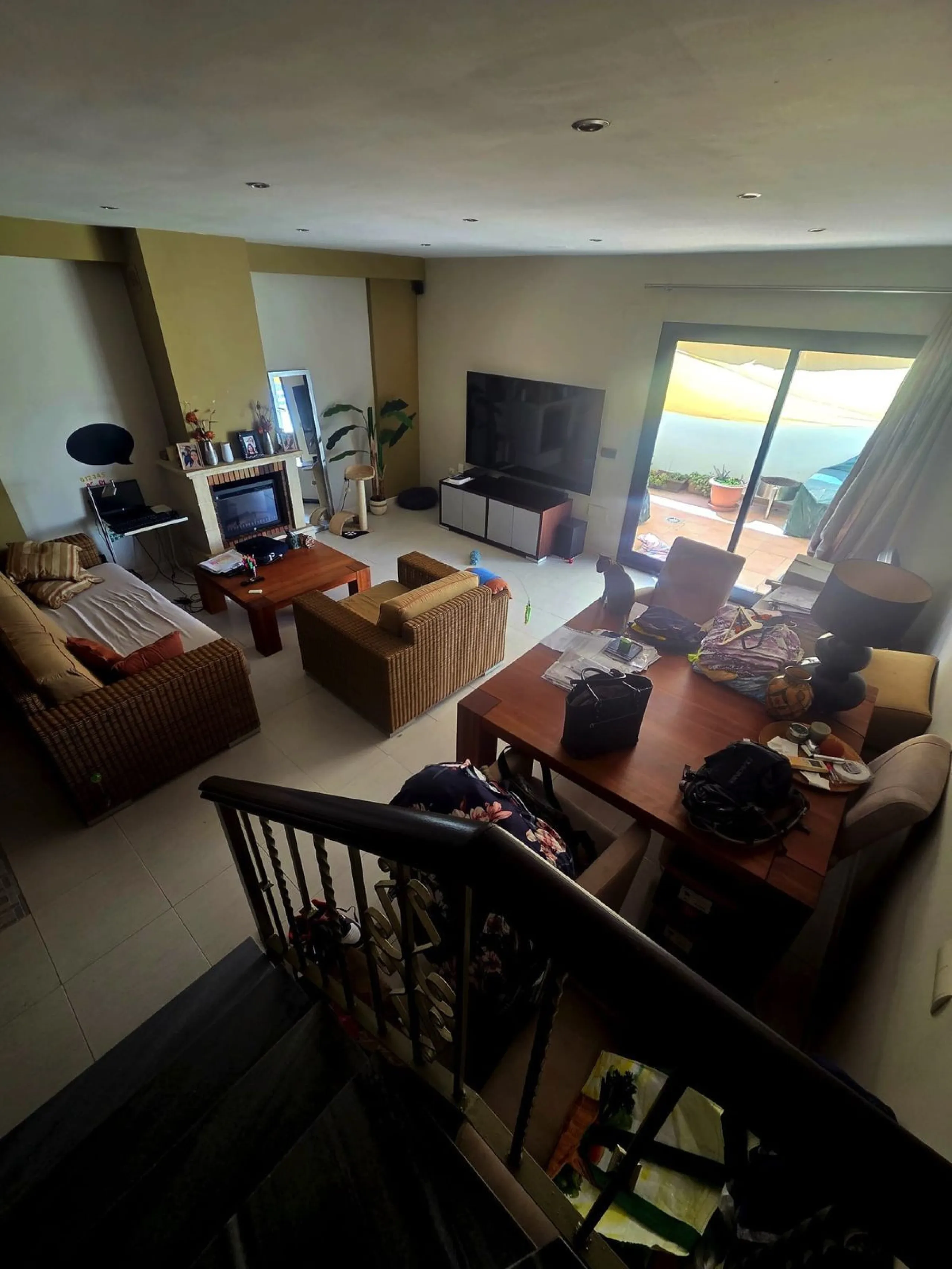 House - Semi-Detached House в продаже в Estepona, Málaga. В доме 3 спален и 4 ванных комнат. Площадь дома 300 м²