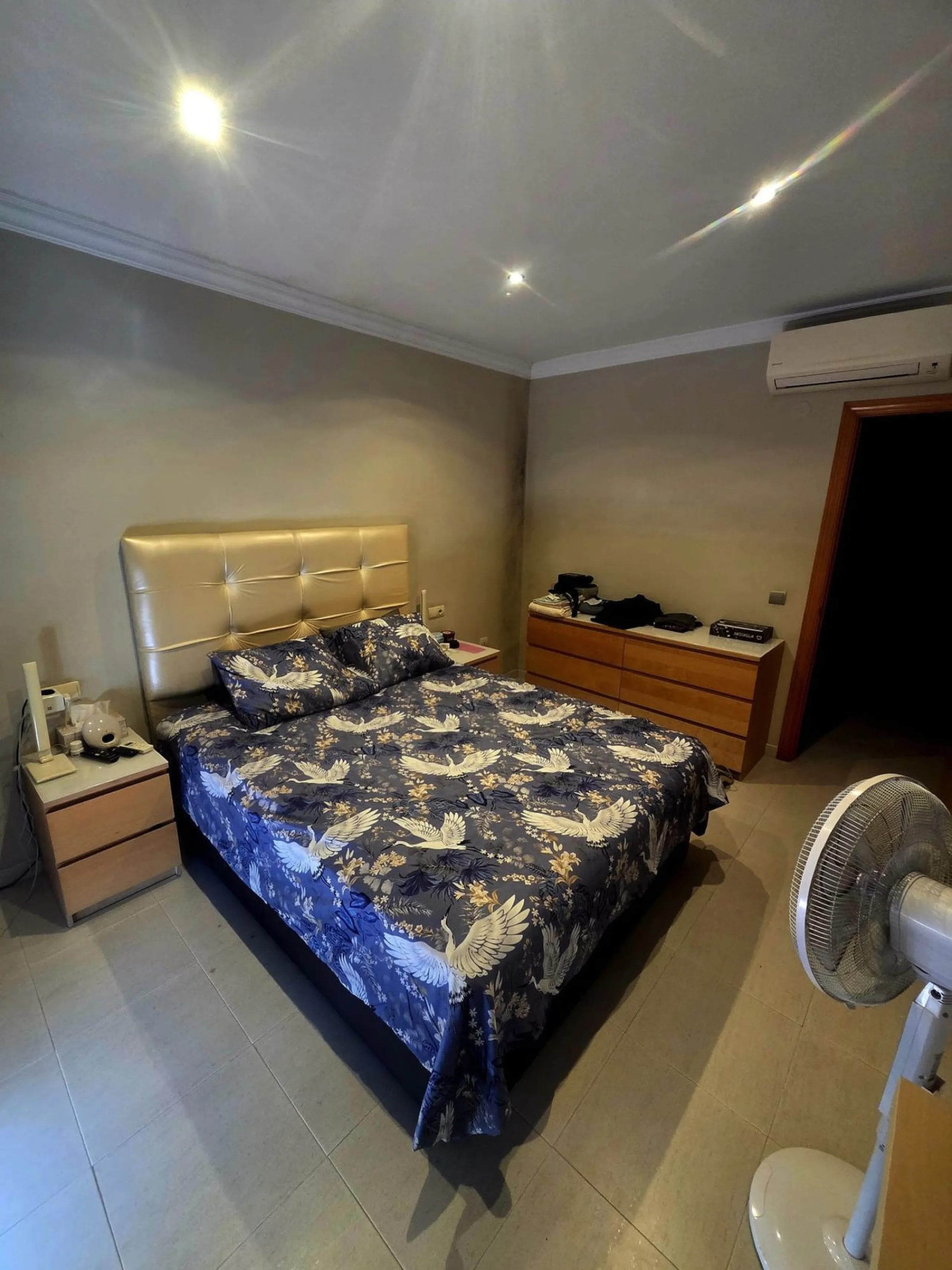 House - Semi-Detached House в продаже в Estepona, Málaga. В доме 3 спален и 4 ванных комнат. Площадь дома 300 м²