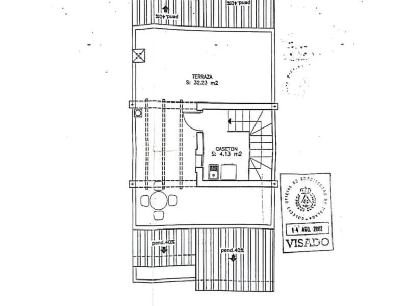 House - Semi-Detached House в продаже в Estepona, Málaga. В доме 3 спален и 4 ванных комнат. Площадь дома 300 м²