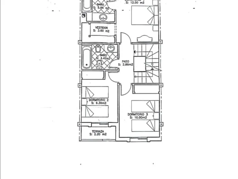House - Semi-Detached House в продаже в Estepona, Málaga. В доме 3 спален и 4 ванных комнат. Площадь дома 300 м²