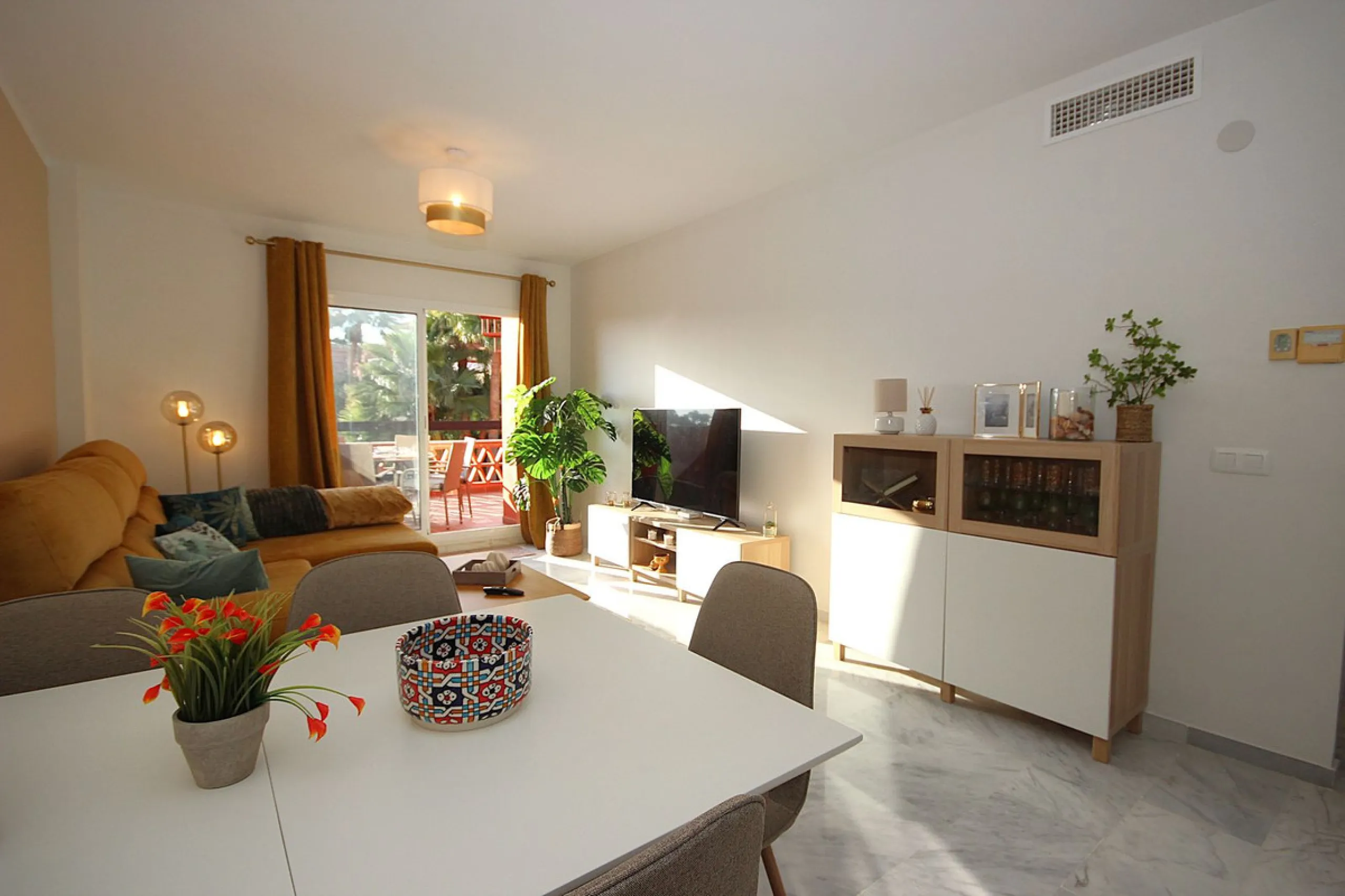 Refurbished Penthouse near Marbella with panoramic views and 24hr Security