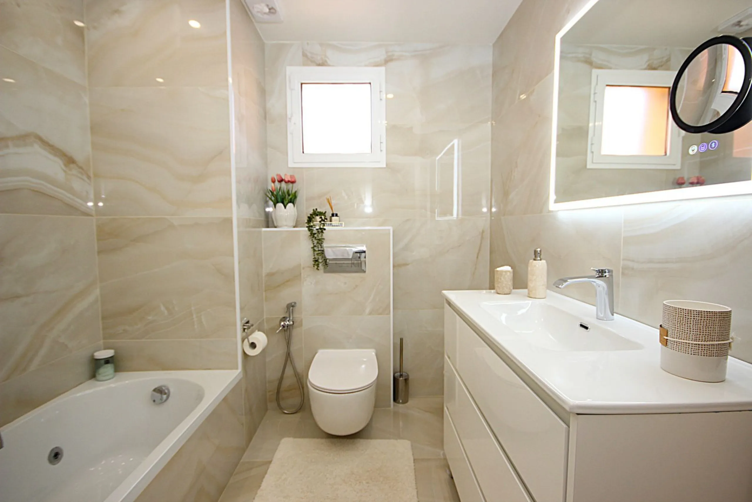 Refurbished Penthouse near Marbella with panoramic views and 24hr Security