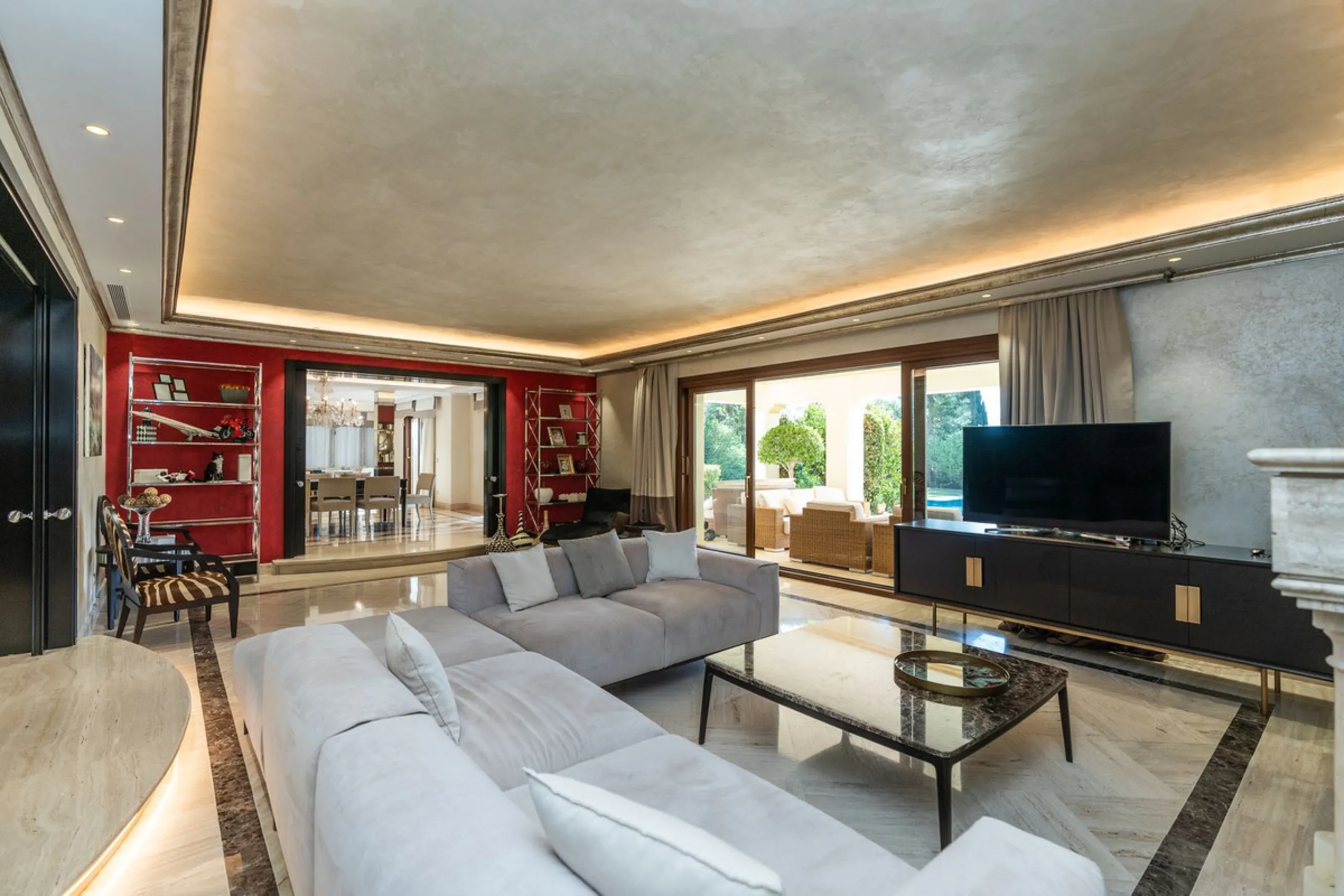 Situated on one of the most prestigious roads in Sierra Blanca, this magnificent villa embodies the essence of Marbella luxury living. Set on an expansive plot of almost 2,000 m², the property enjoys total privacy, lush gardens, and breathtaking sea views