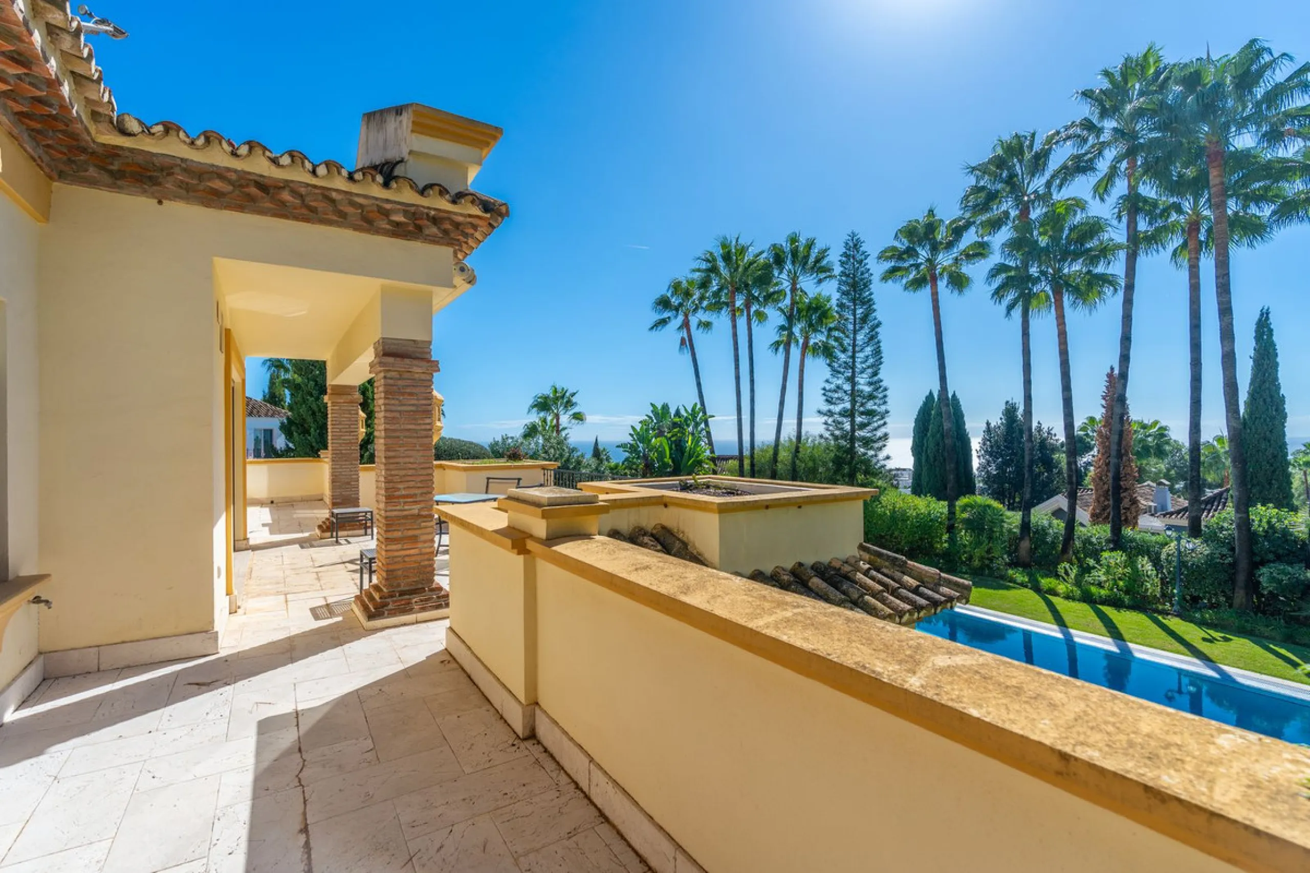 Situated on one of the most prestigious roads in Sierra Blanca, this magnificent villa embodies the essence of Marbella luxury living. Set on an expansive plot of almost 2,000 m², the property enjoys total privacy, lush gardens, and breathtaking sea views