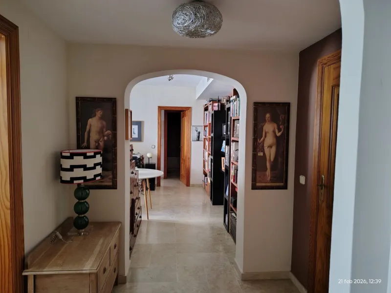Beachfront 2-Bedroom Apartment with Sea Views & Direct Beach Access