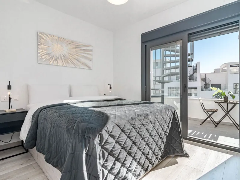 Apartment - Penthouse в продаже в Estepona, Málaga. В доме 2 спален и 2 ванных комнат. Площадь дома 88 м²