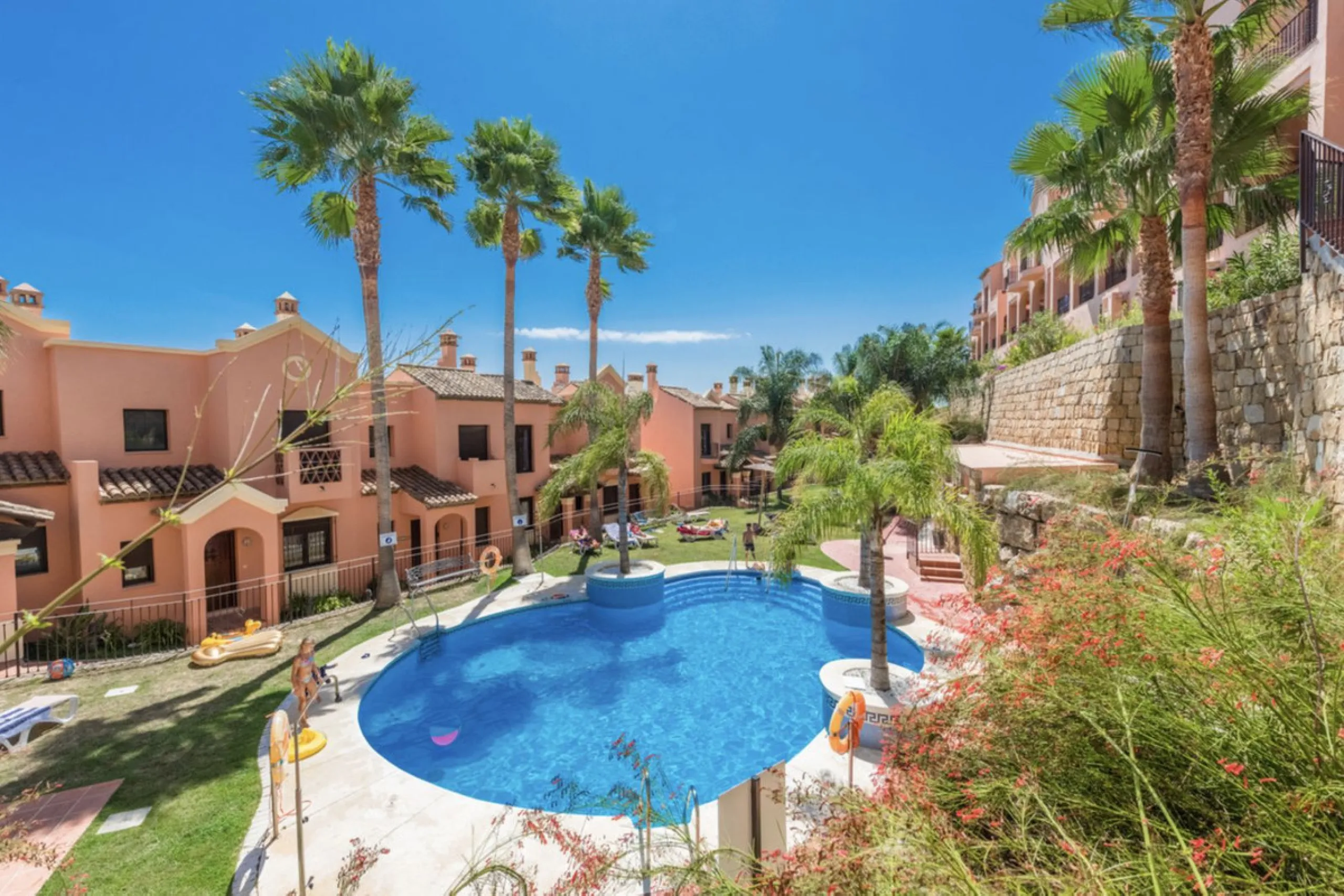 Immaculate Three-Bedroom Townhouse with Sea Views | Estepona