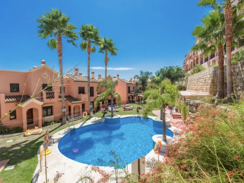 Immaculate Three-Bedroom Townhouse with Sea Views | Estepona