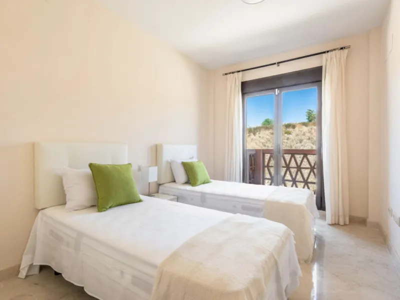 Immaculate Three-Bedroom Townhouse with Sea Views | Estepona