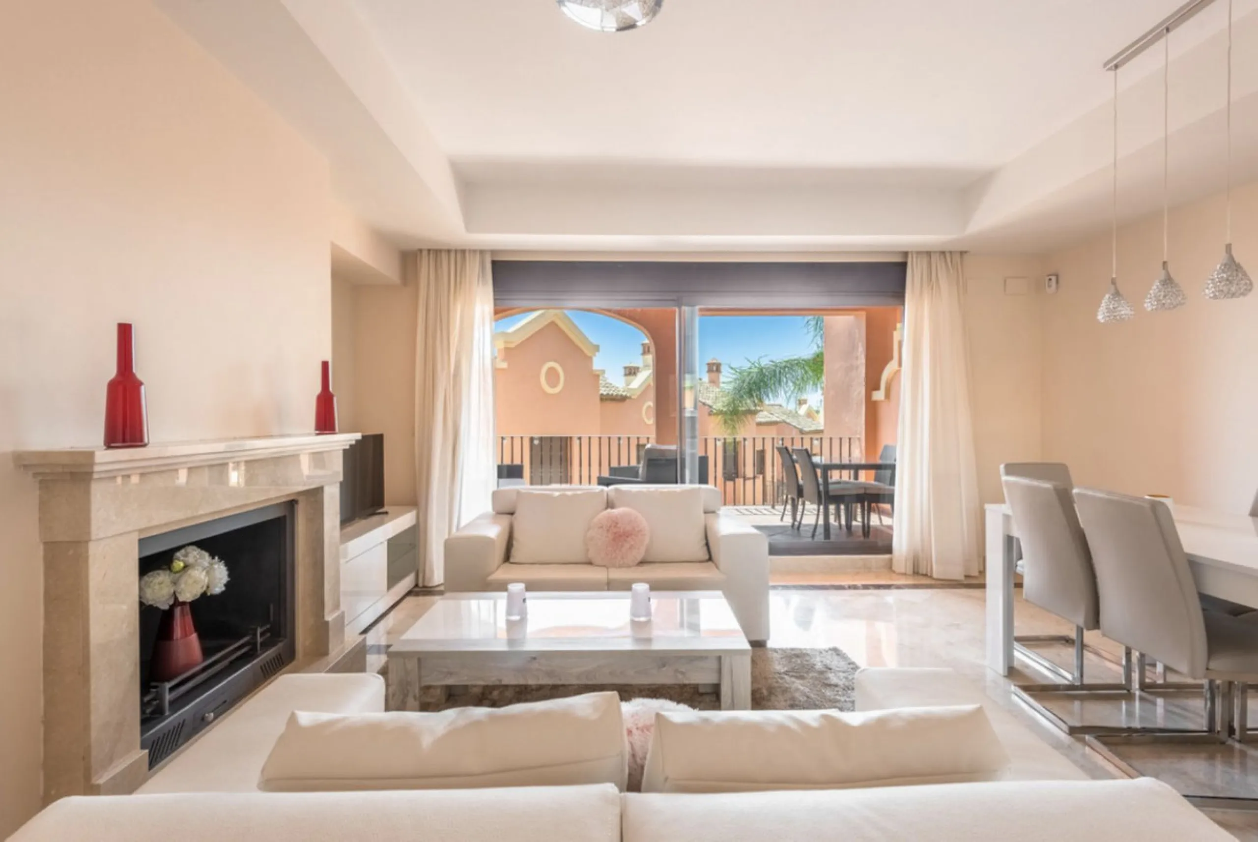 Immaculate Three-Bedroom Townhouse with Sea Views | Estepona