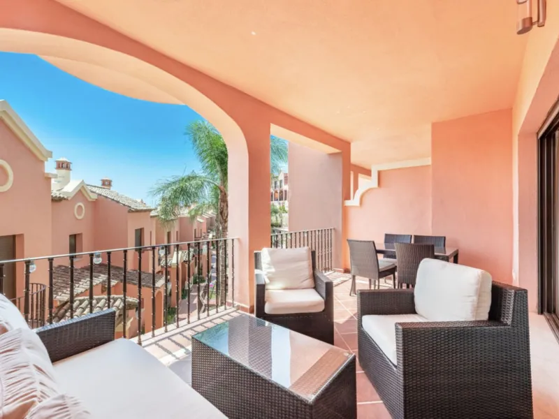Immaculate Three-Bedroom Townhouse with Sea Views | Estepona
