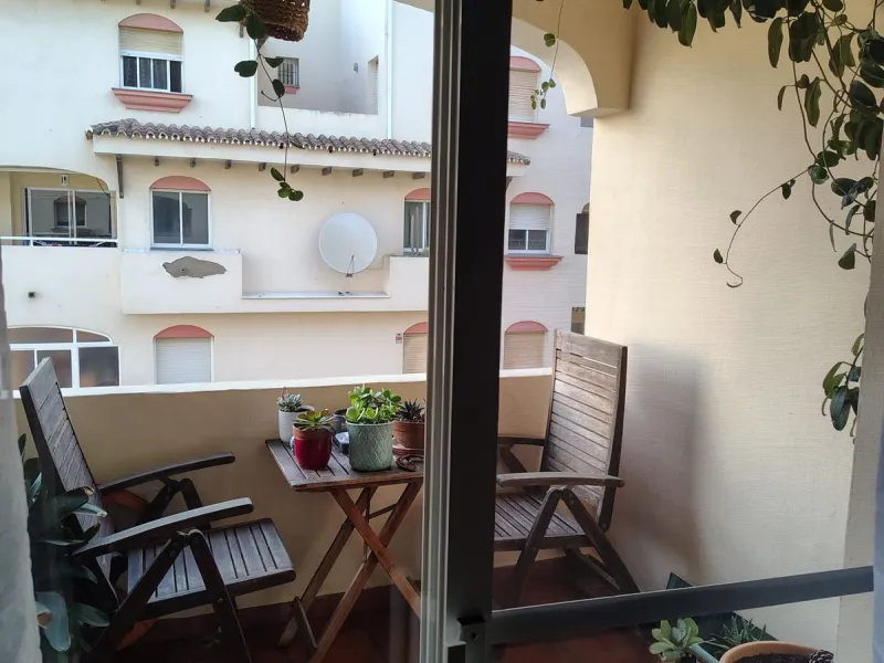Beachfront 2-Bedroom Apartment with Sea Views & Direct Beach Access