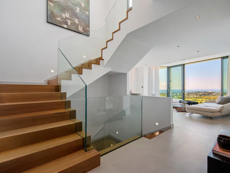 Set on a south-facing plot of over 1,000 m², this newly built villa delivers sweeping views of the Mediterranean Sea and surrounding mountains. Developed by Sands Villas and designed by Gonzalez Jacobson, the property combines sharp modern architecture wi