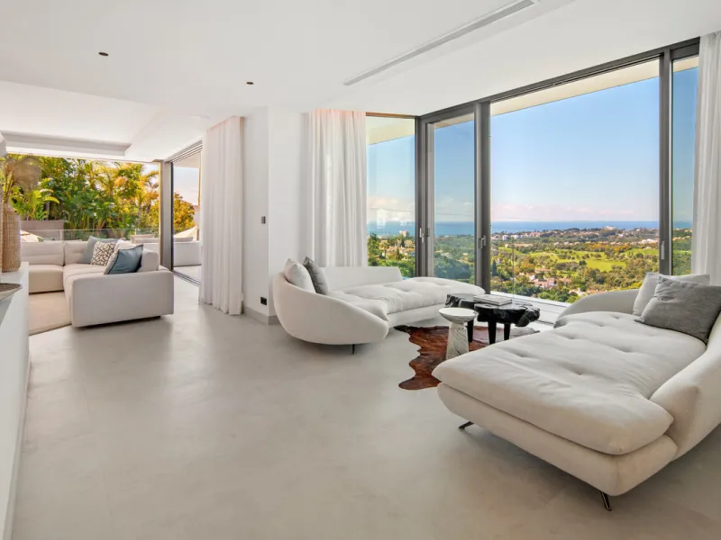 Set on a south-facing plot of over 1,000 m², this newly built villa delivers sweeping views of the Mediterranean Sea and surrounding mountains. Developed by Sands Villas and designed by Gonzalez Jacobson, the property combines sharp modern architecture wi