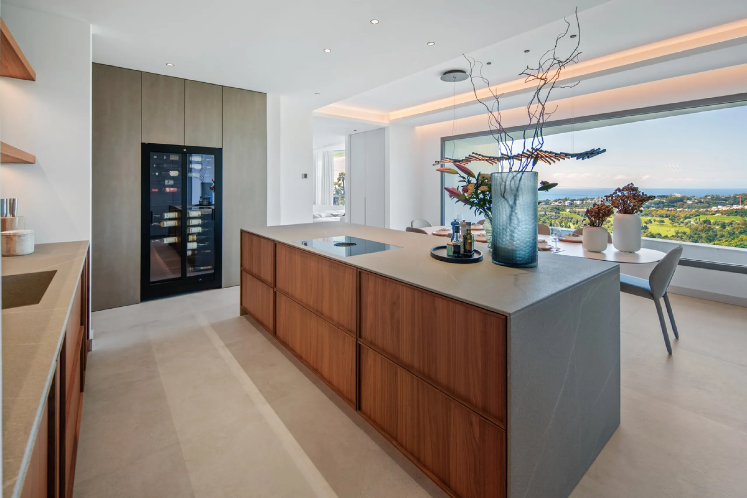 Set on a south-facing plot of over 1,000 m², this newly built villa delivers sweeping views of the Mediterranean Sea and surrounding mountains. Developed by Sands Villas and designed by Gonzalez Jacobson, the property combines sharp modern architecture wi