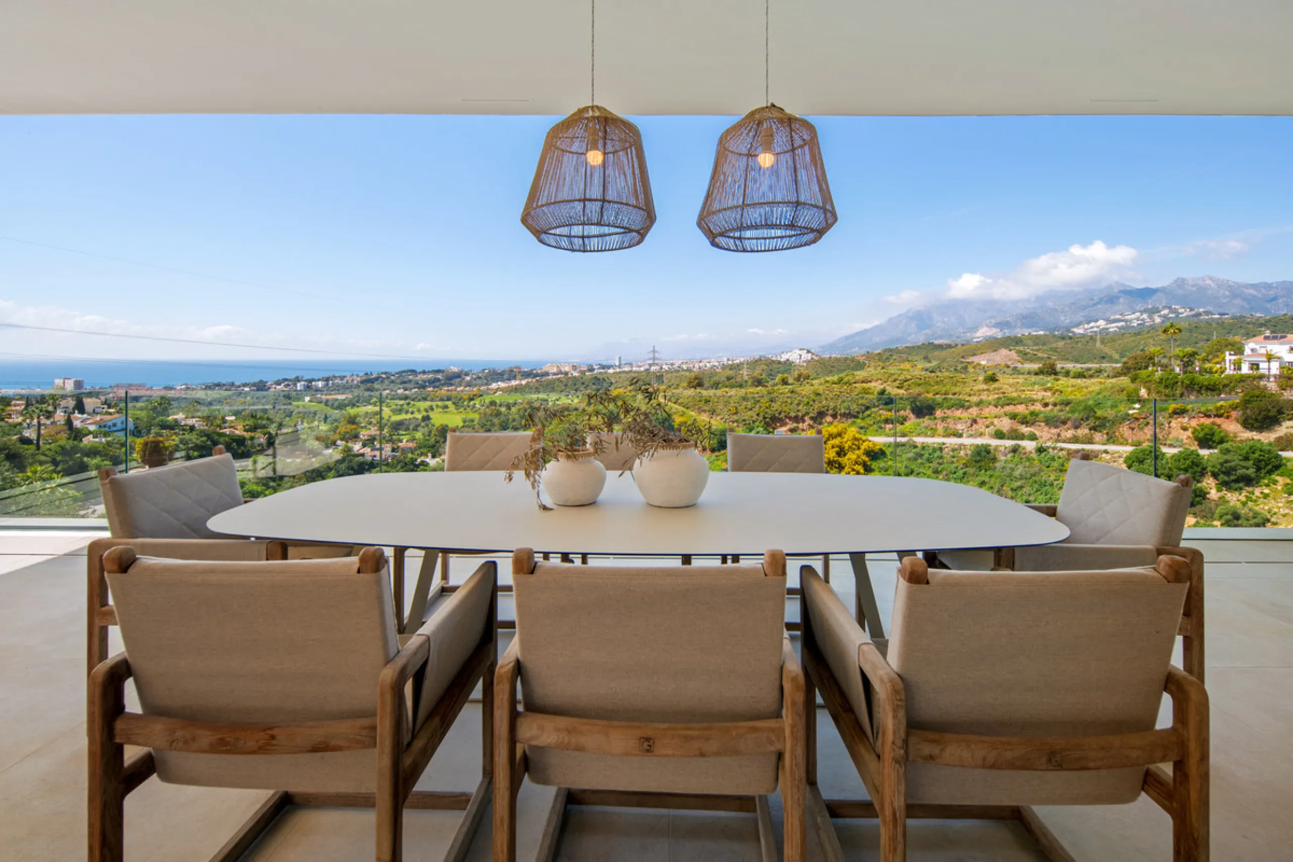 Set on a south-facing plot of over 1,000 m², this newly built villa delivers sweeping views of the Mediterranean Sea and surrounding mountains. Developed by Sands Villas and designed by Gonzalez Jacobson, the property combines sharp modern architecture wi