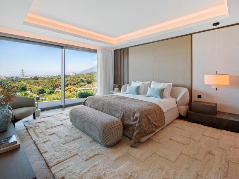 Set on a south-facing plot of over 1,000 m², this newly built villa delivers sweeping views of the Mediterranean Sea and surrounding mountains. Developed by Sands Villas and designed by Gonzalez Jacobson, the property combines sharp modern architecture wi