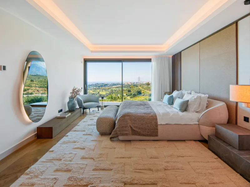Set on a south-facing plot of over 1,000 m², this newly built villa delivers sweeping views of the Mediterranean Sea and surrounding mountains. Developed by Sands Villas and designed by Gonzalez Jacobson, the property combines sharp modern architecture wi