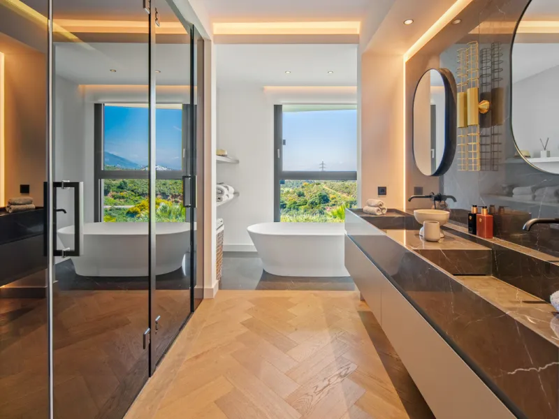 Set on a south-facing plot of over 1,000 m², this newly built villa delivers sweeping views of the Mediterranean Sea and surrounding mountains. Developed by Sands Villas and designed by Gonzalez Jacobson, the property combines sharp modern architecture wi