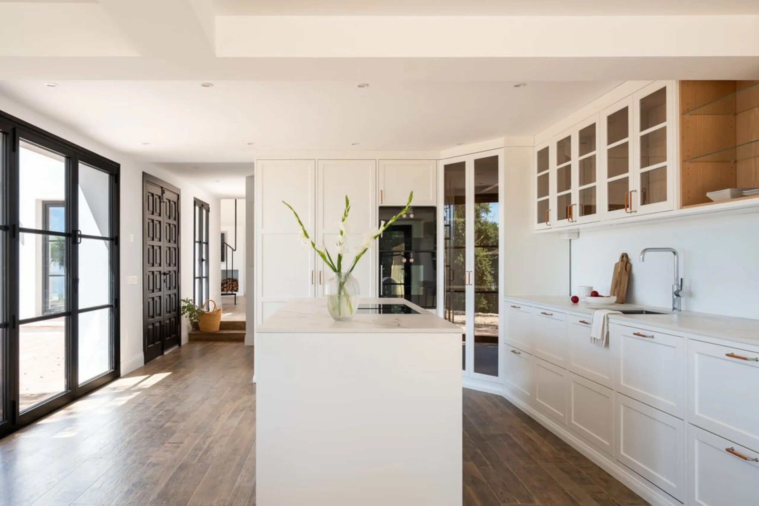 House - Finca - Cortijo в продаже в Casares, Málaga. В доме 5 спален и 5 ванных комнат. Площадь дома 280 м². Площадь участка 4044 м²