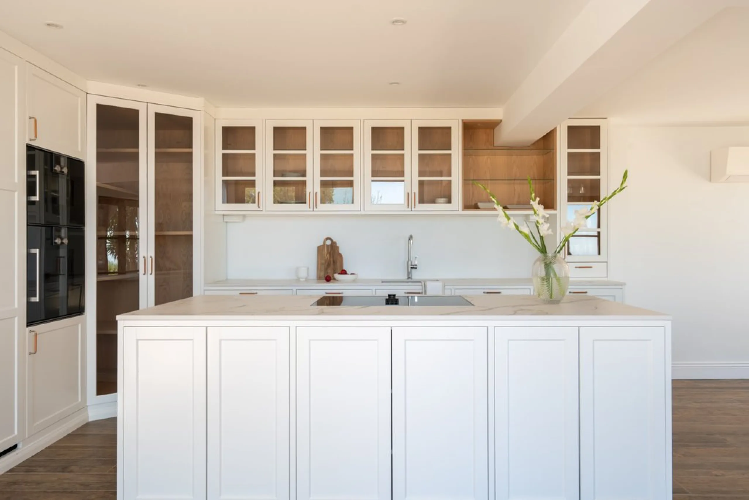 House - Finca - Cortijo в продаже в Casares, Málaga. В доме 5 спален и 5 ванных комнат. Площадь дома 280 м². Площадь участка 4044 м²