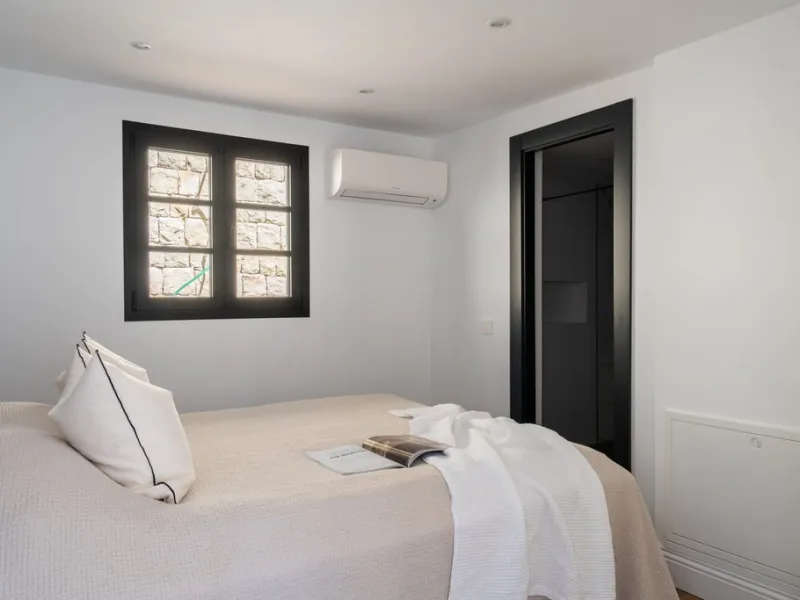 House - Finca - Cortijo в продаже в Casares, Málaga. В доме 5 спален и 5 ванных комнат. Площадь дома 280 м². Площадь участка 4044 м²