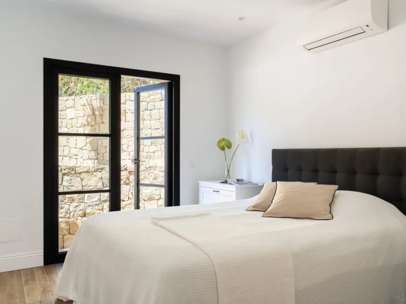 House - Finca - Cortijo в продаже в Casares, Málaga. В доме 5 спален и 5 ванных комнат. Площадь дома 280 м². Площадь участка 4044 м²