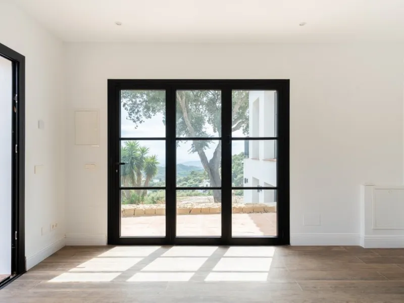 House - Finca - Cortijo в продаже в Casares, Málaga. В доме 5 спален и 5 ванных комнат. Площадь дома 280 м². Площадь участка 4044 м²