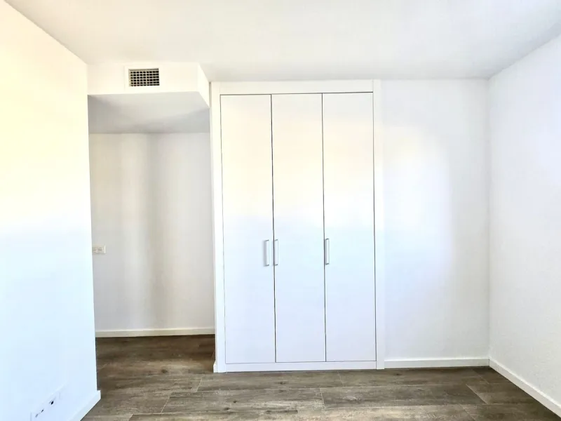 Modern Unfinished Apartment in La Campana, Nueva Andalucía