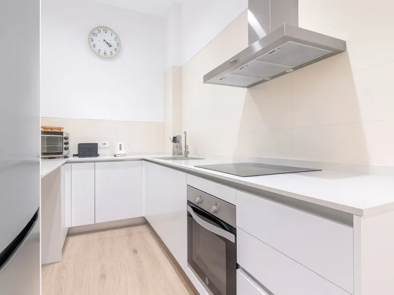 Fantastic 3 bedroom apartment in Riverside, Benahavis village.
