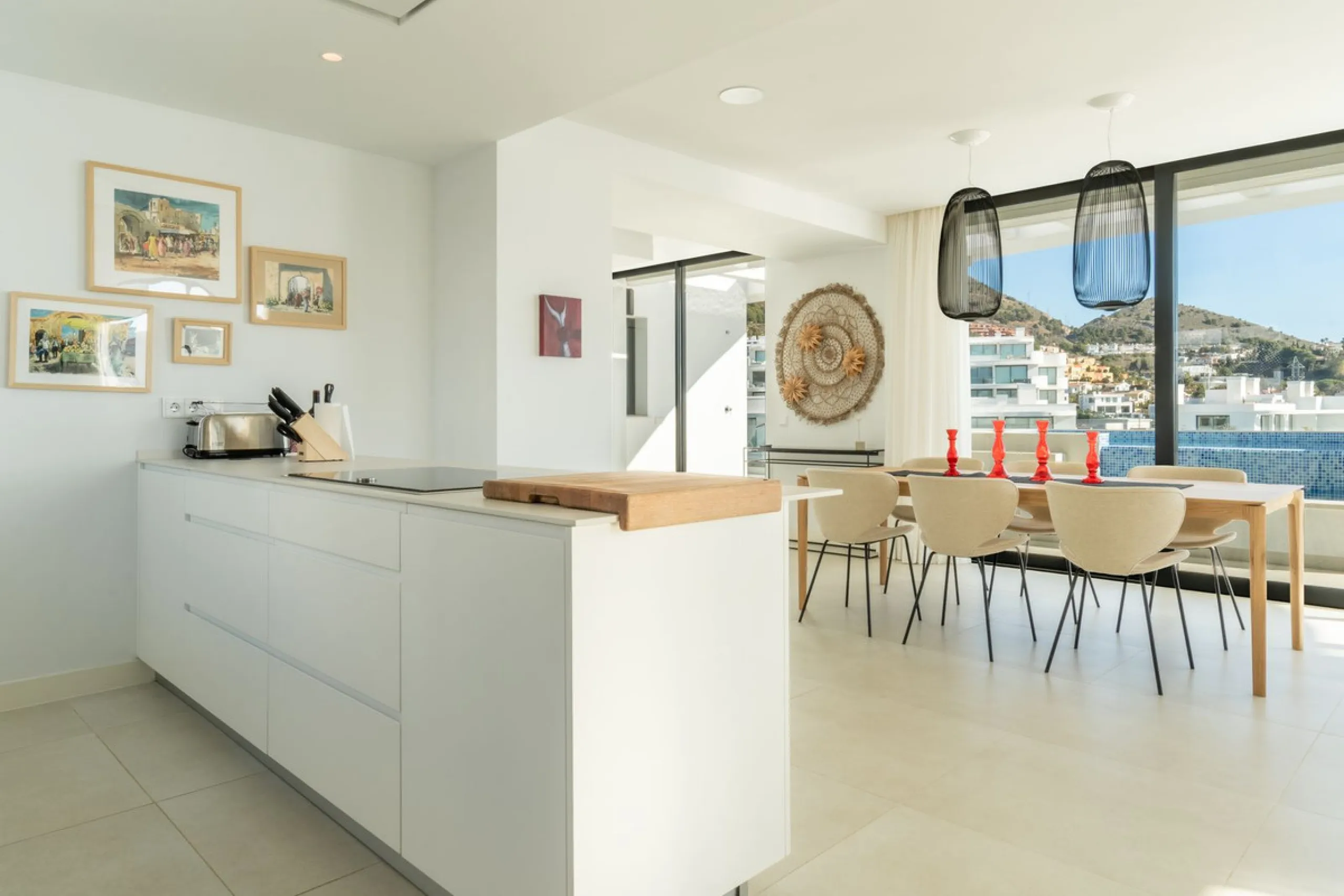 Apartment - Penthouse в продаже в Fuengirola, Málaga. В доме 3 спален и 2 ванных комнат. Площадь дома 156 м²