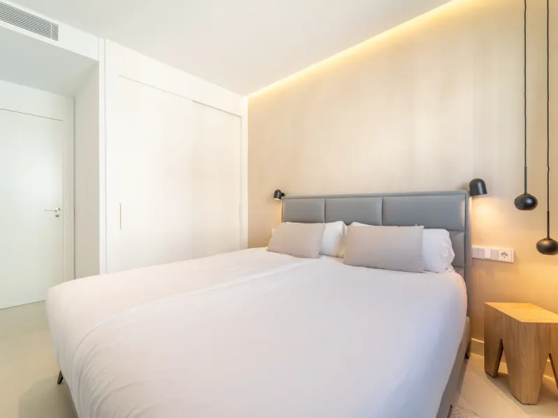 Apartment - Penthouse в продаже в Fuengirola, Málaga. В доме 3 спален и 2 ванных комнат. Площадь дома 156 м²